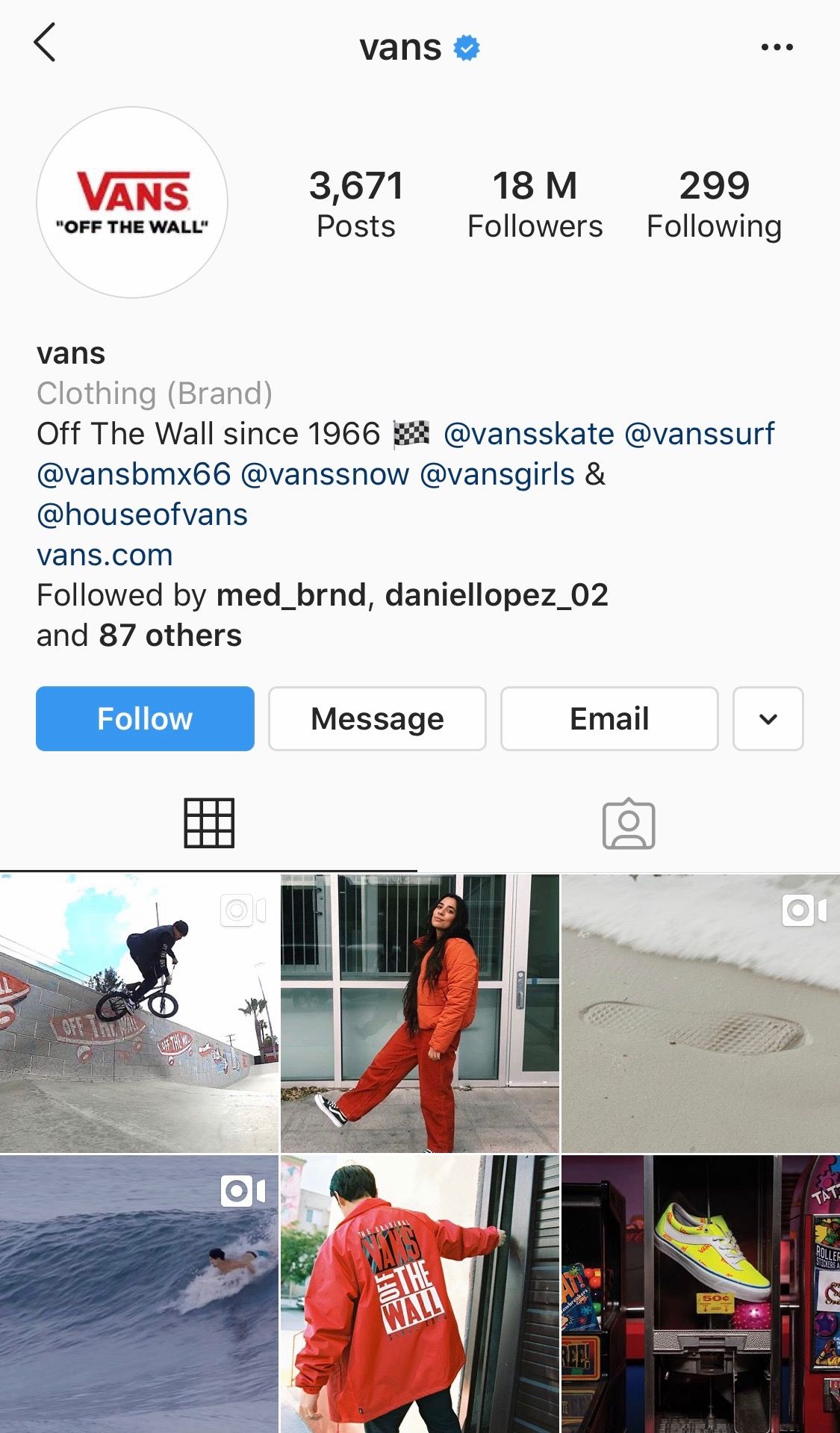 @vans links with 6 associated accounts in their Instagram bio