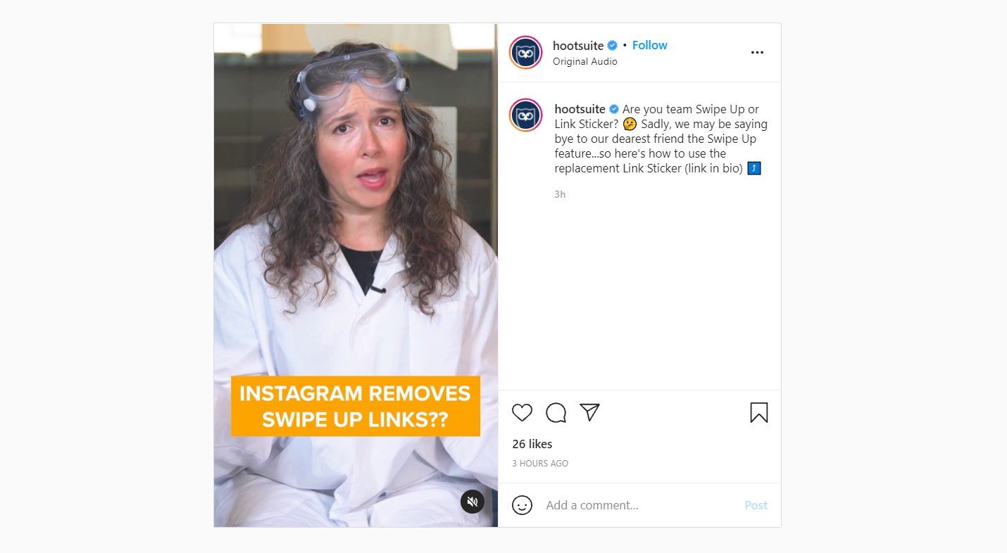 Instagram post by @Hootsuite including a video