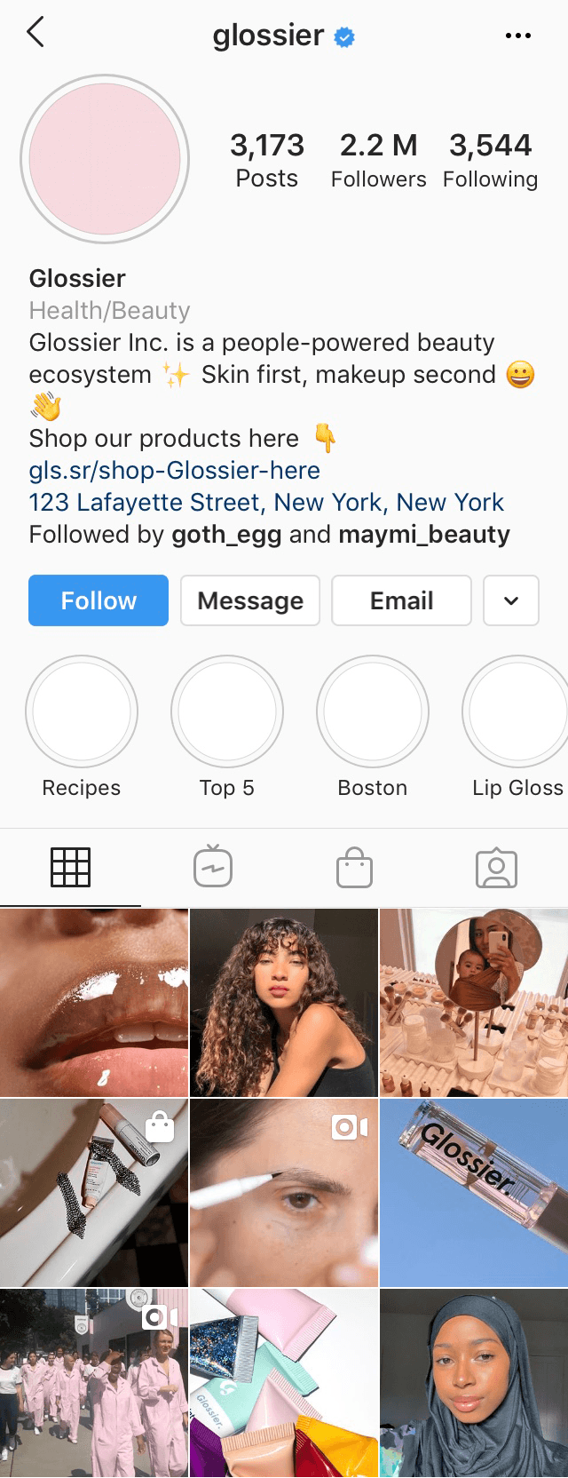 Instagram profile of @glossier